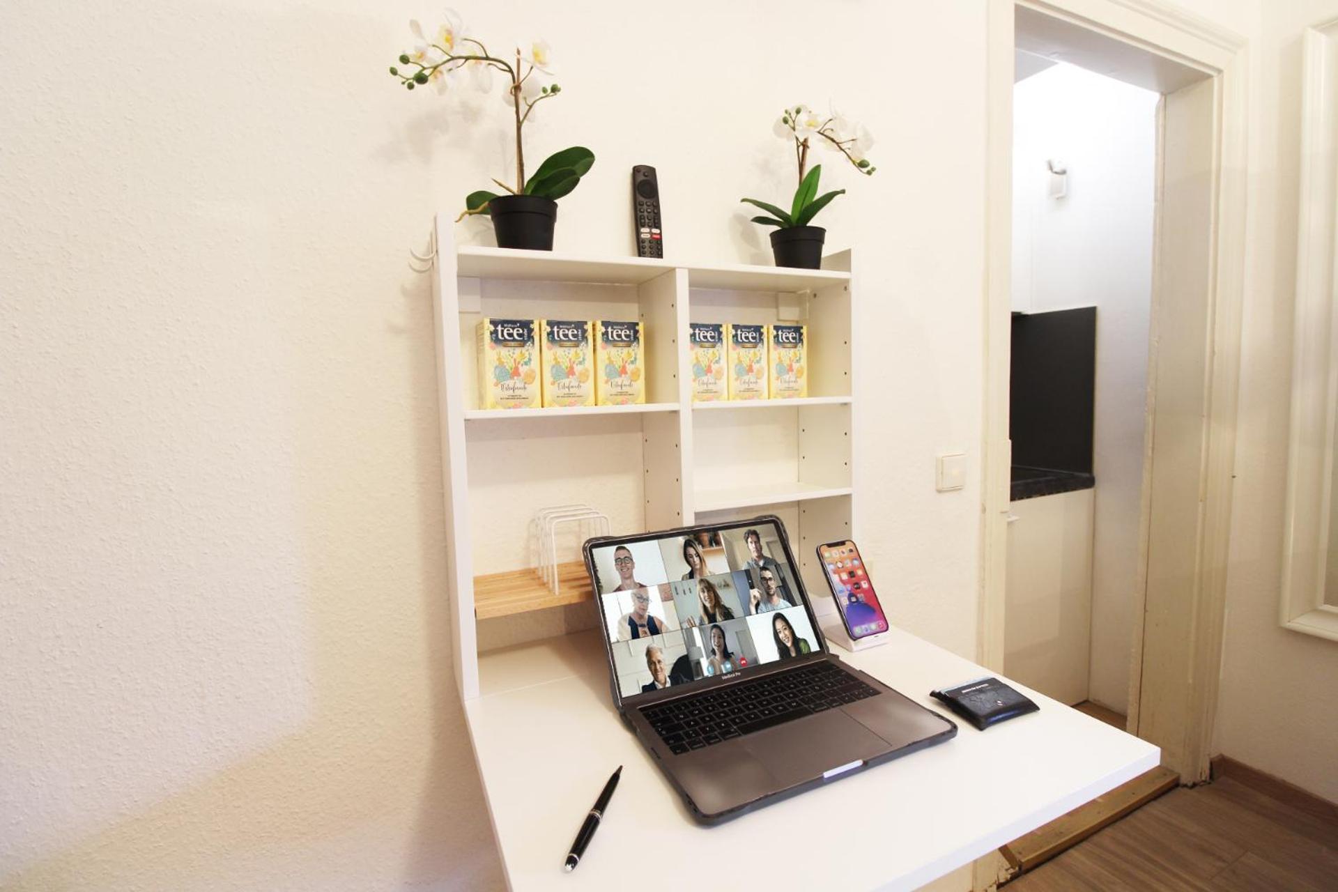 Hotel Ulm Zentrum - Komplettes Zimmer, Hochbett, Android Tv & Eigenem Bad - Perfekt Fuer Familien & Gruppen מראה חיצוני תמונה
