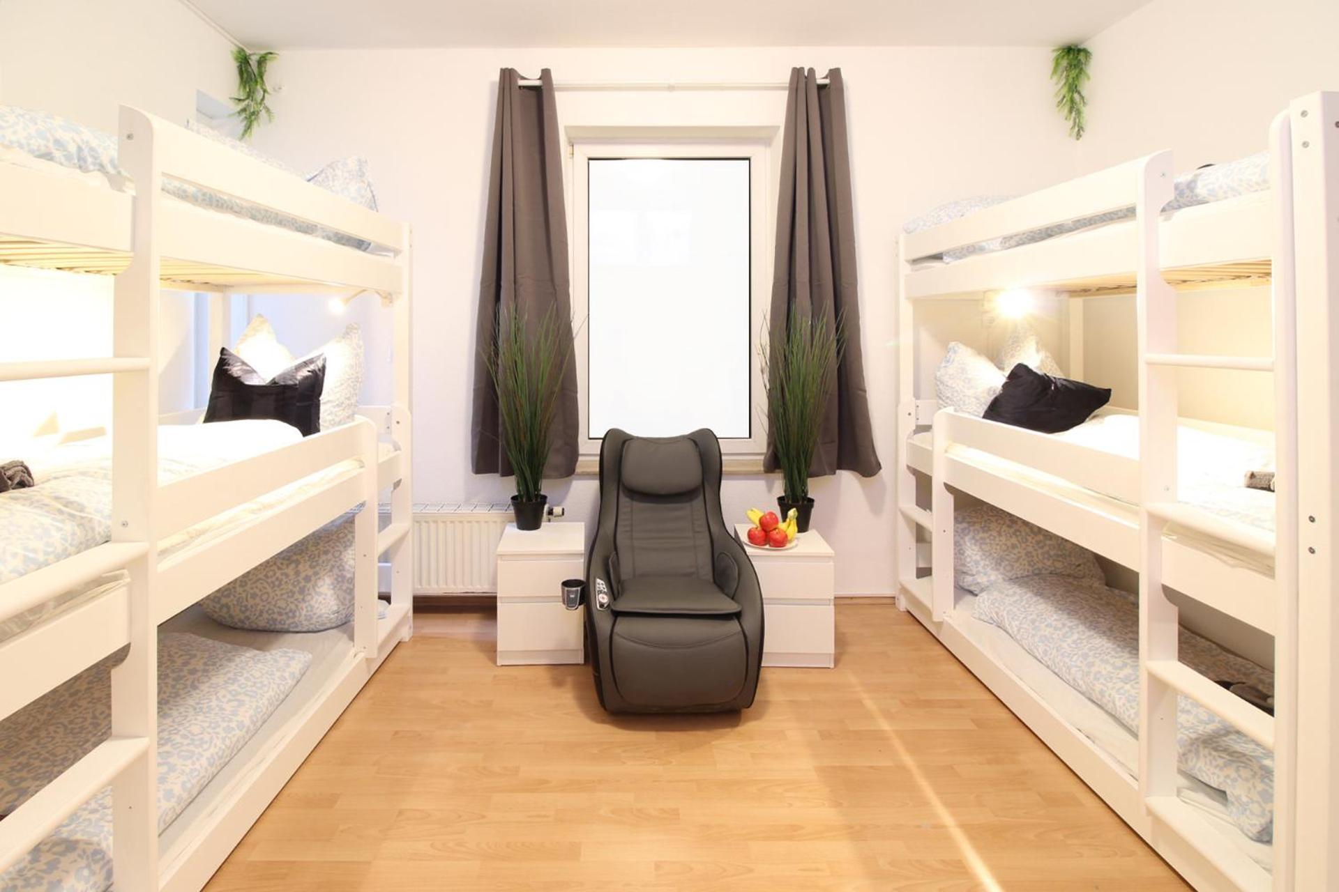 Hotel Ulm Zentrum - Komplettes Zimmer, Hochbett, Android Tv & Eigenem Bad - Perfekt Fuer Familien & Gruppen מראה חיצוני תמונה