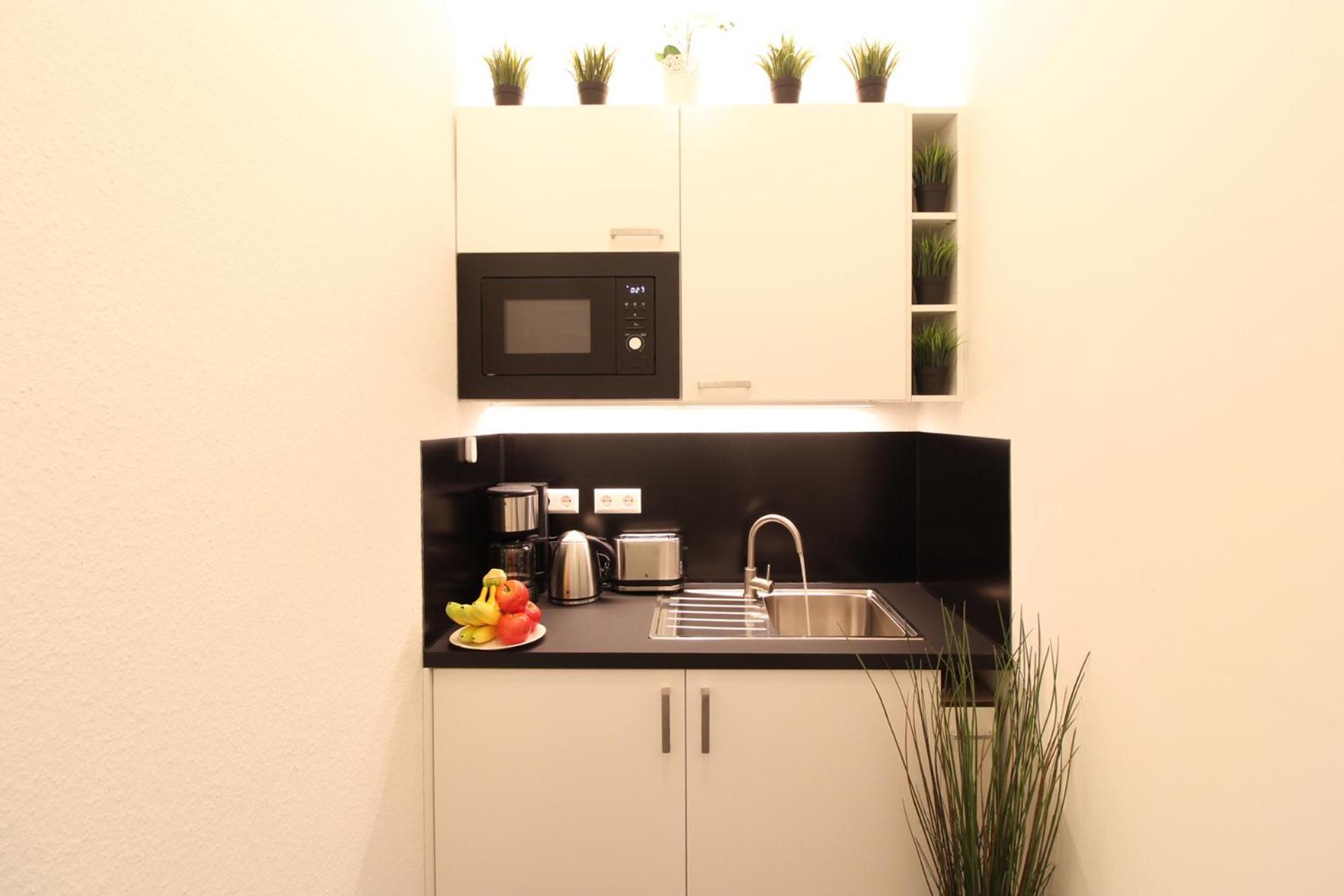 Hotel Ulm Zentrum - Komplettes Zimmer, Hochbett, Android Tv & Eigenem Bad - Perfekt Fuer Familien & Gruppen מראה חיצוני תמונה